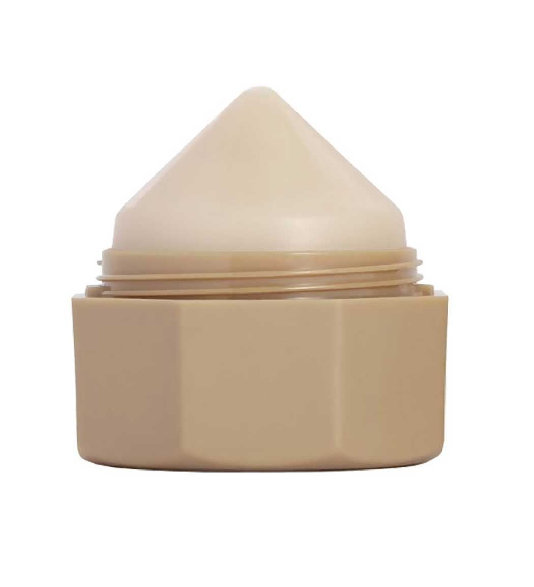 بالم لب حاوی عصاره نارگیل