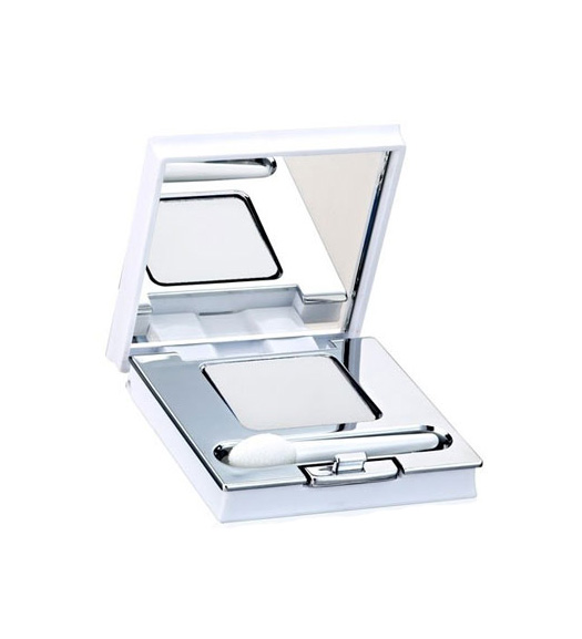 سایه چشم دارای ترکیبات گیاهی و مواد مرطوب کننده