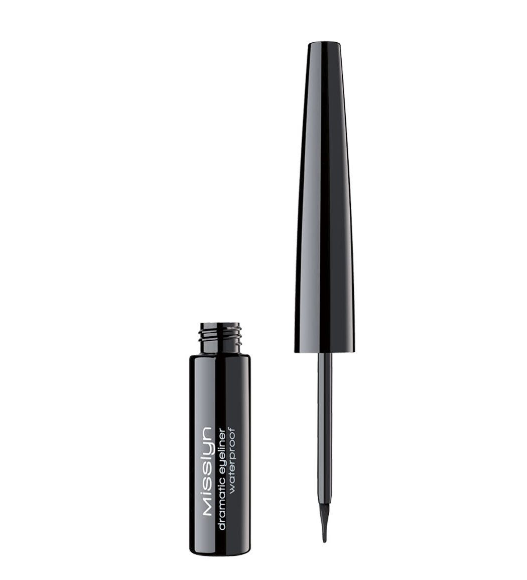 خط چشم دراماتیک ضدآب