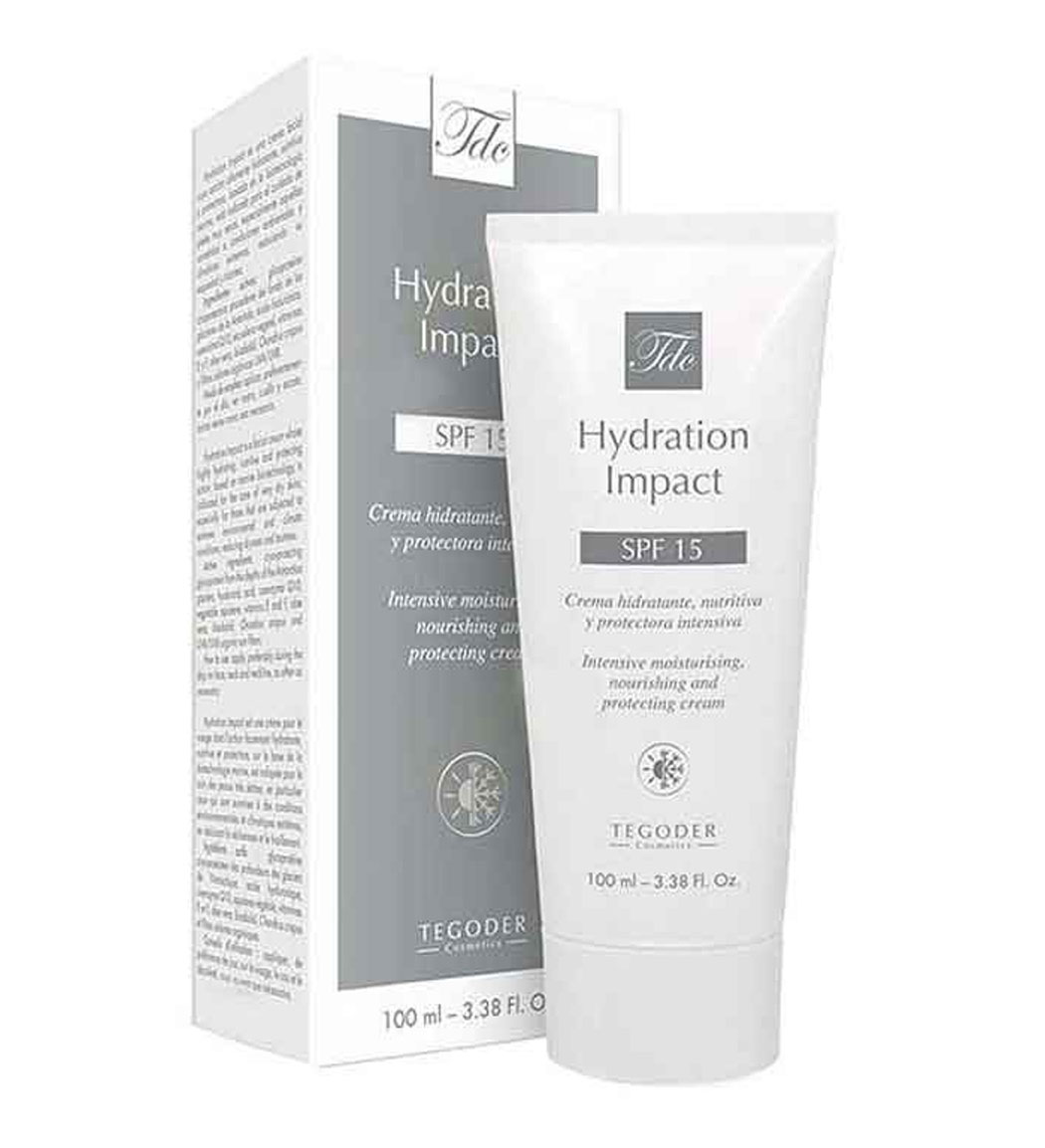 کرم مرطوب کننده دارای SPF15 حجم 100میل