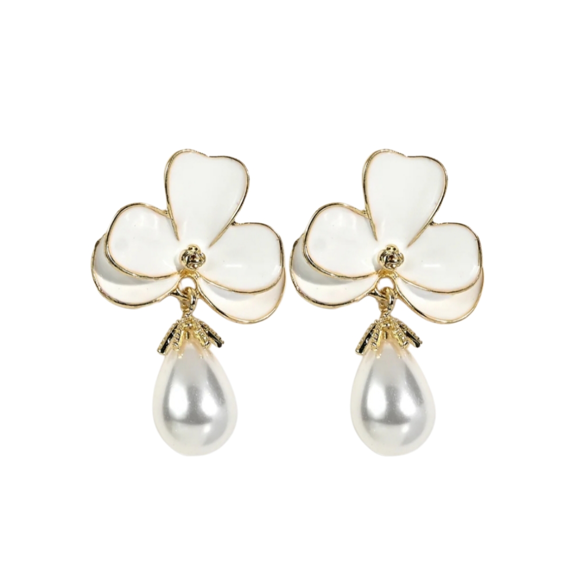 گوشواره گل مروارید دار سفید